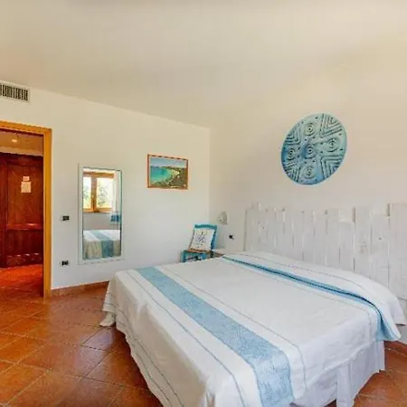 Sarcapos Bed&breakfast *